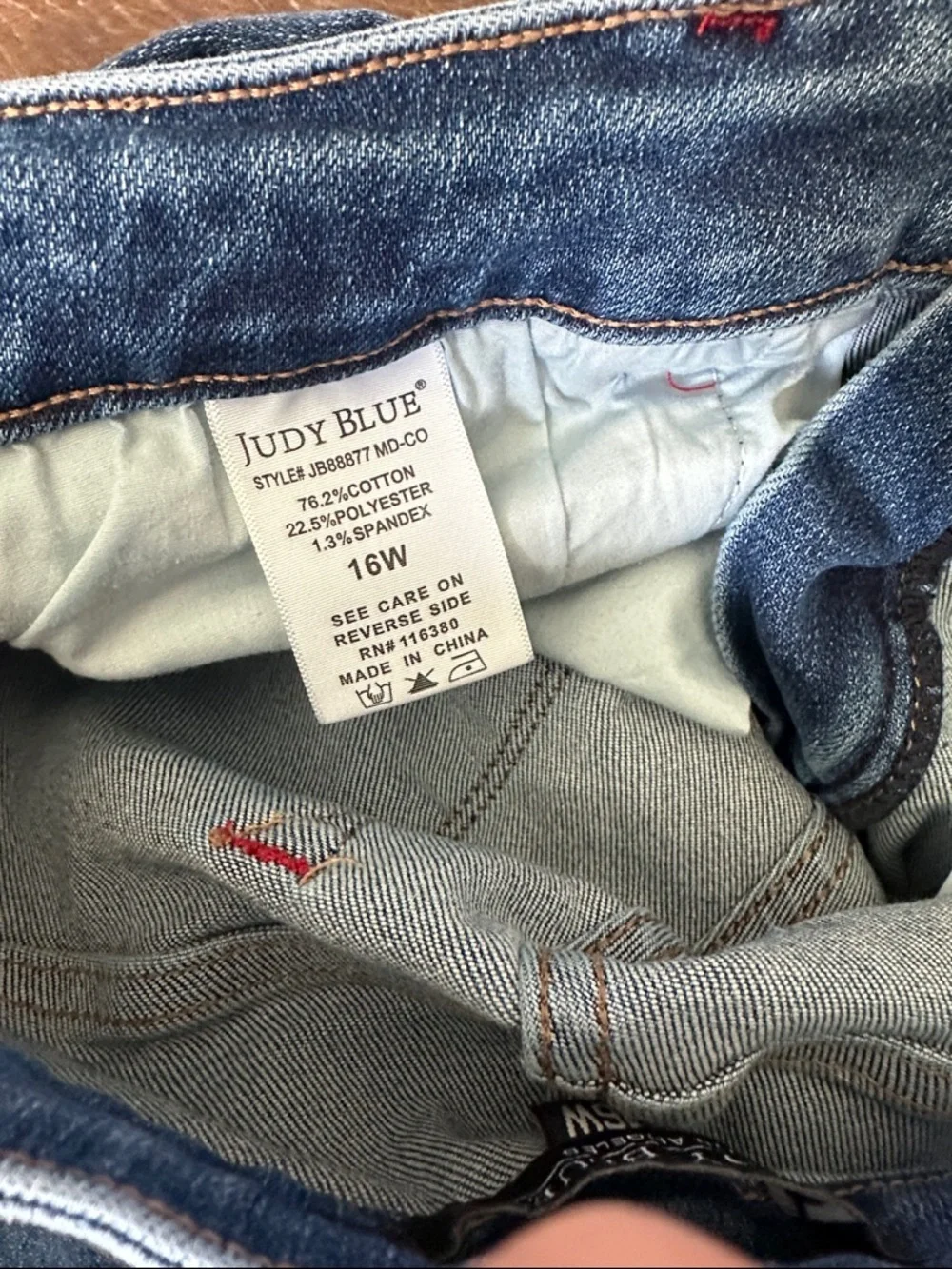 Judy Blue Blue Jeans with Red Leather Patch - Picture 3 of 3